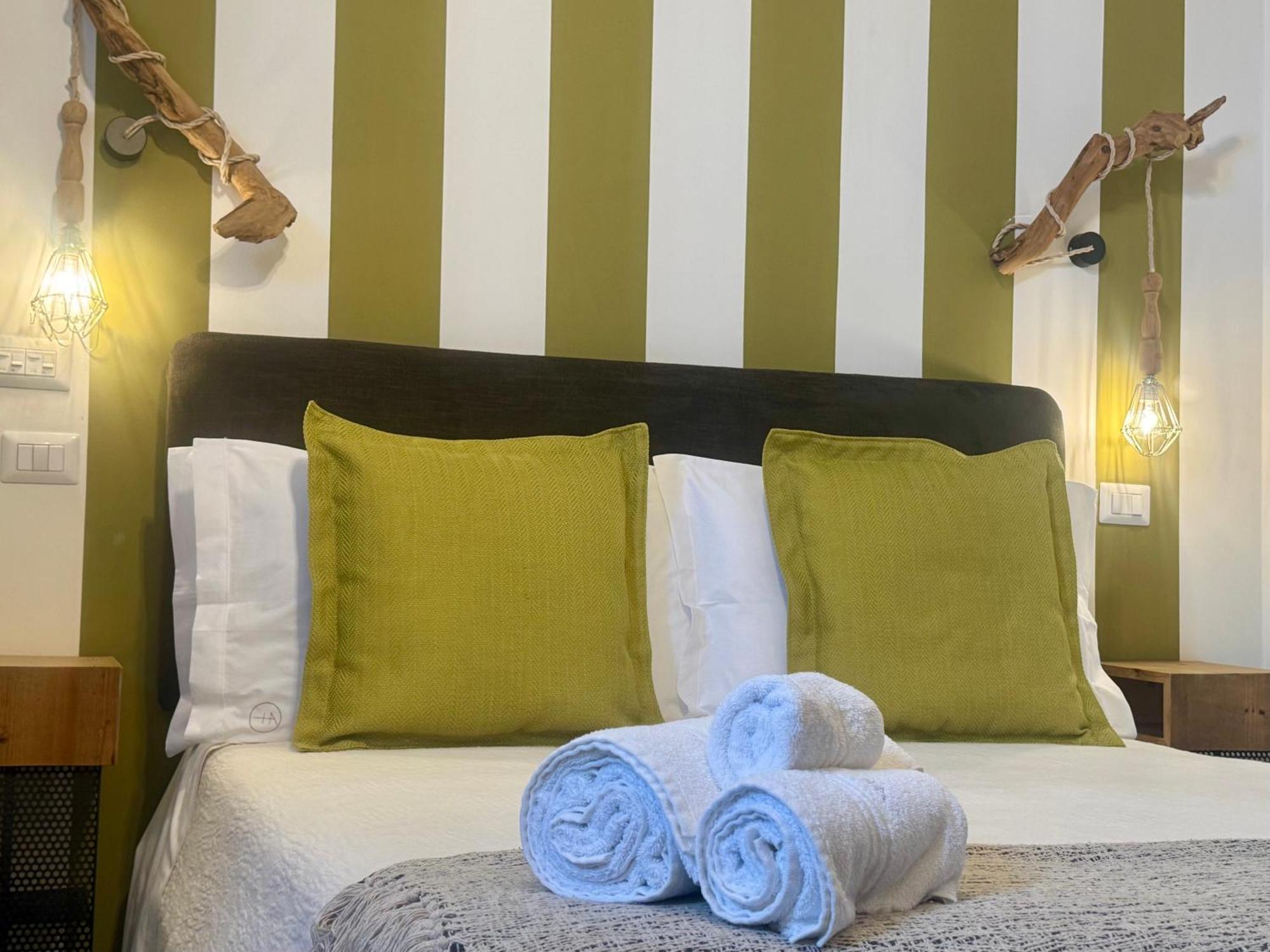 Habitare Lecce & Salento Bed & Breakfast Екстериор снимка